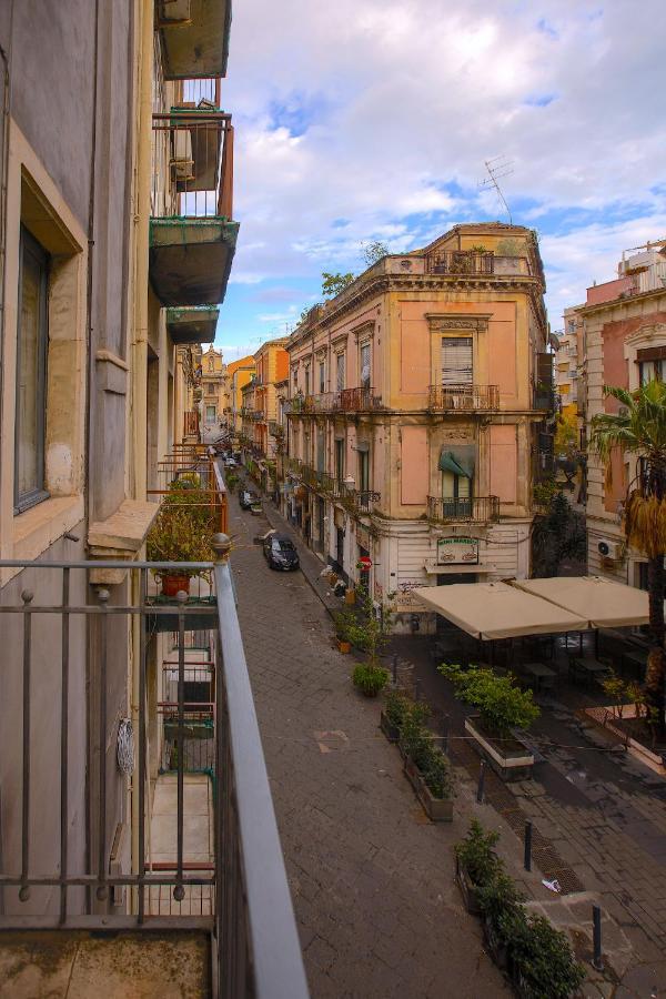 Ferienwohnung Dimora Pacini Catania Exterior foto